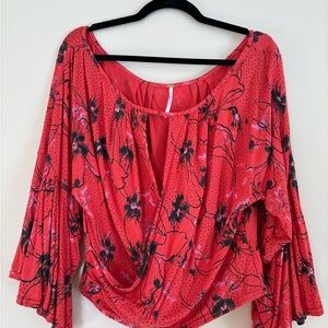 Free People coral  bell sleeves Floral Blouse